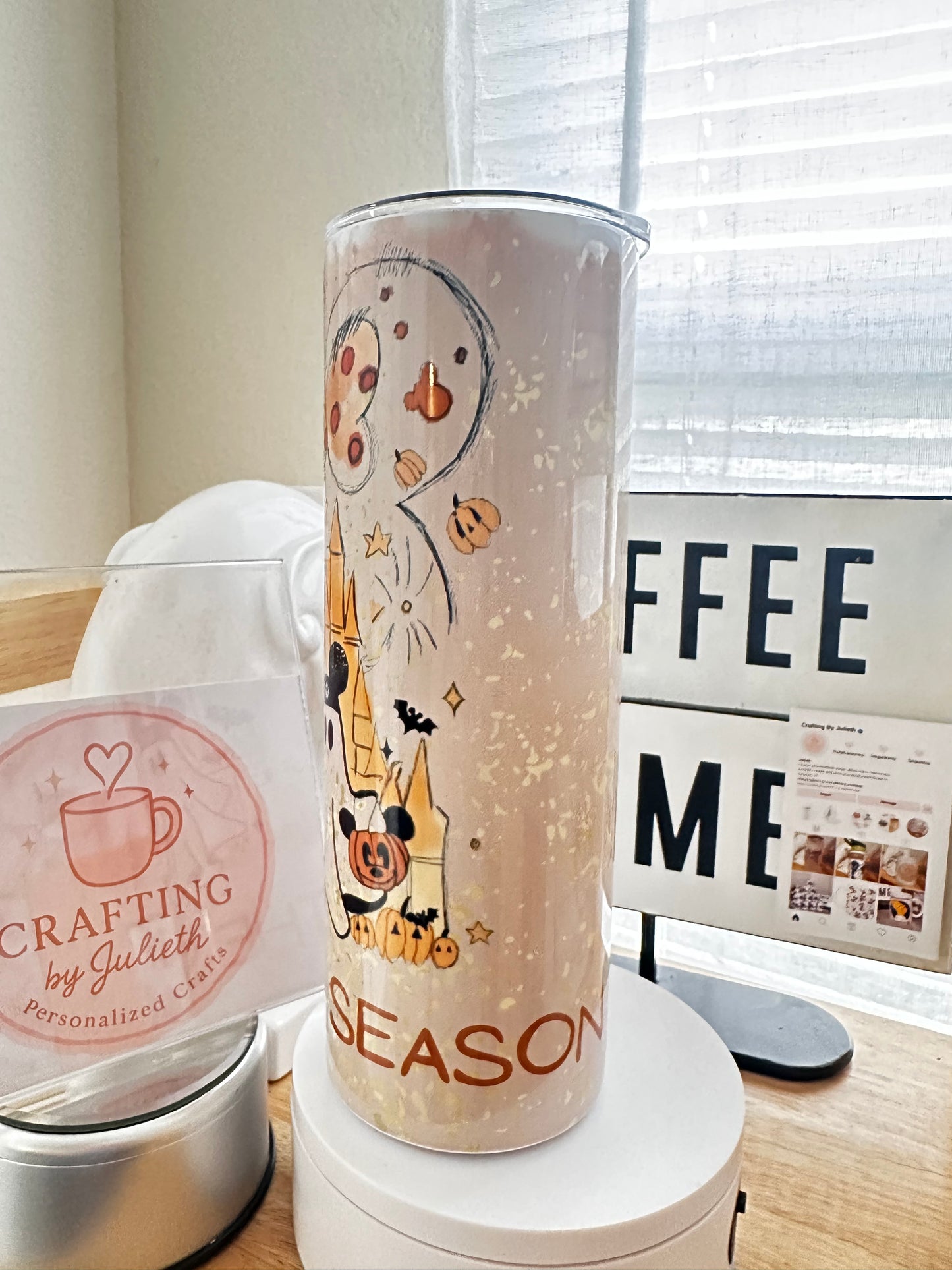 Tumbler de otoño mickey